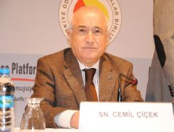 'Yeni anayasa bizim borcumuz, milletin alacağıdır'